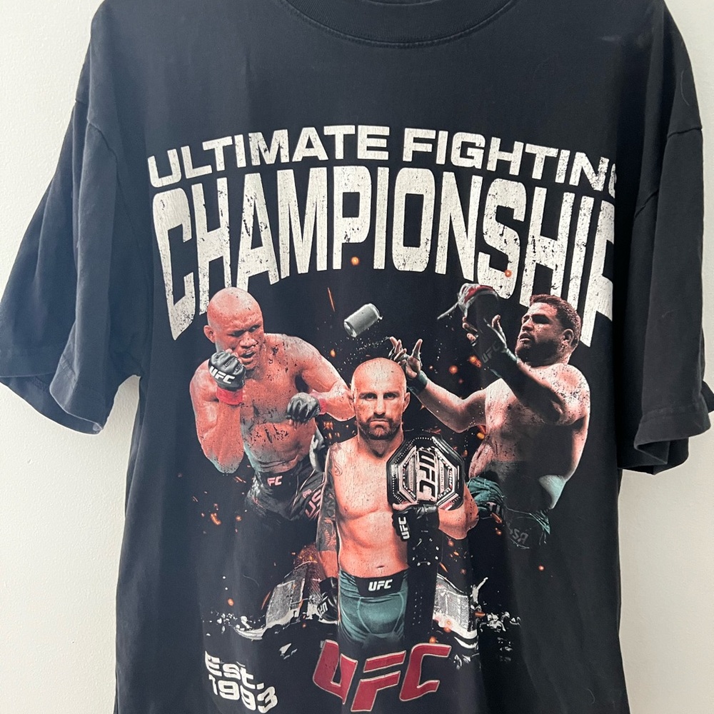 UFC Black Championship Graphic Tee